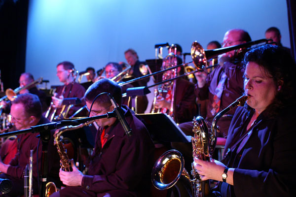BAY CITY SWING