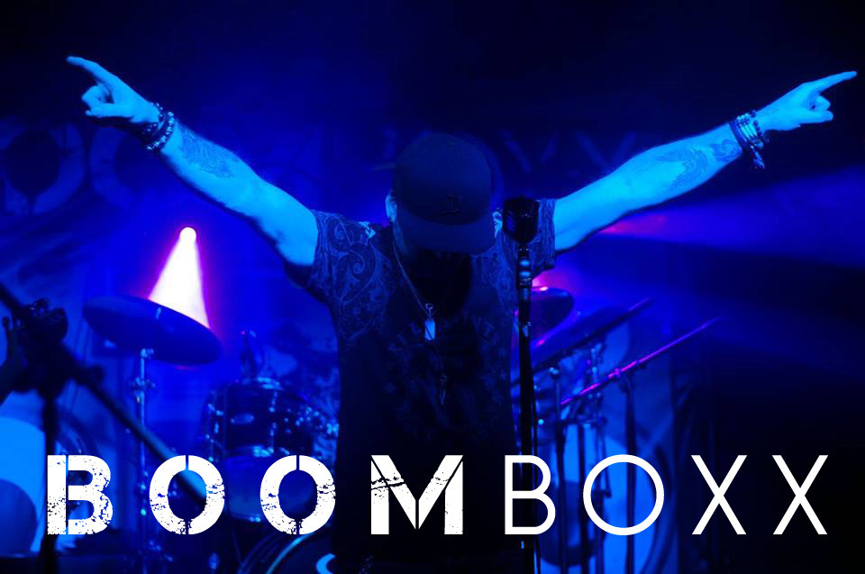 BOOMBOXX