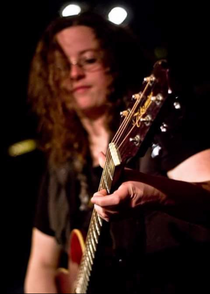 DANA PERRY
