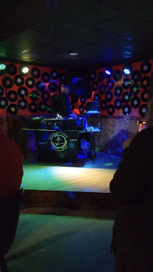 DJ CHRYSILON