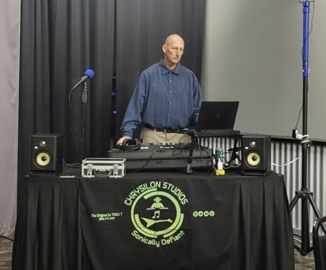 DJ CHRYSILON