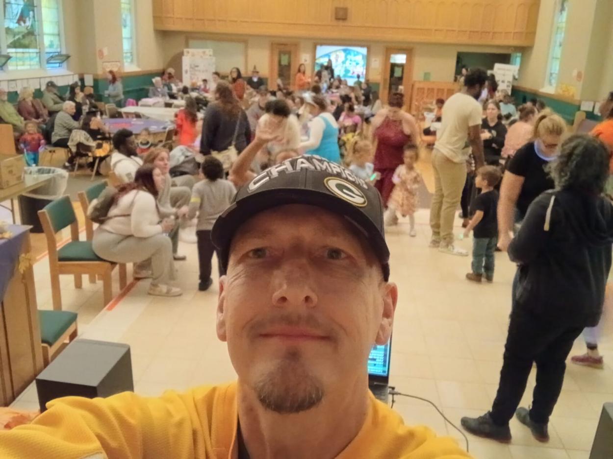 DJ CHRYSILON