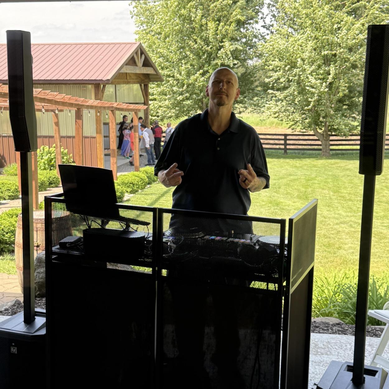 DJ CHRYSILON