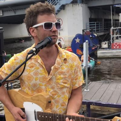 JESSE VOELKER