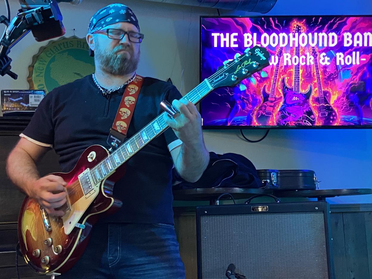 THE BLOODHOUND BAND