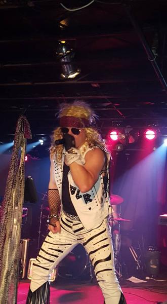THE GLAM BAND