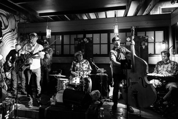 THE RUSTY HEARTS