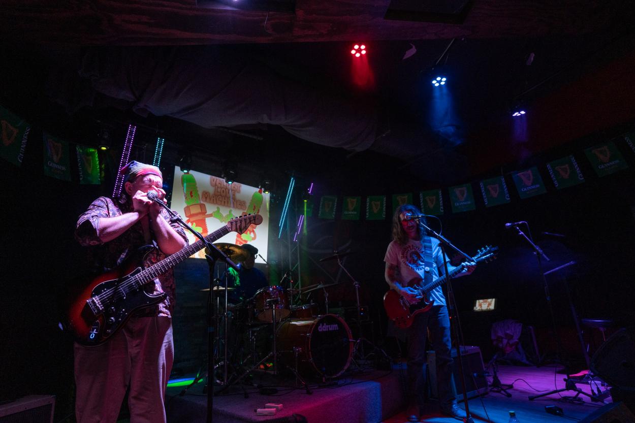 VELVET LOVE MACHINES